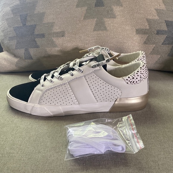 vintage havana mood white black cheetah women sneakers size 11 NWT - Picture 3 of 10